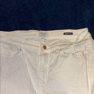 Judy Blue White Skinny Jeans Classic Style